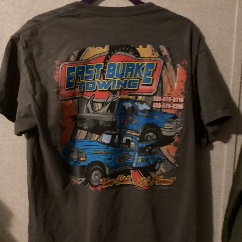 Grey graphic towing tee vintage tshirt graphic tee shirt grey tow truck